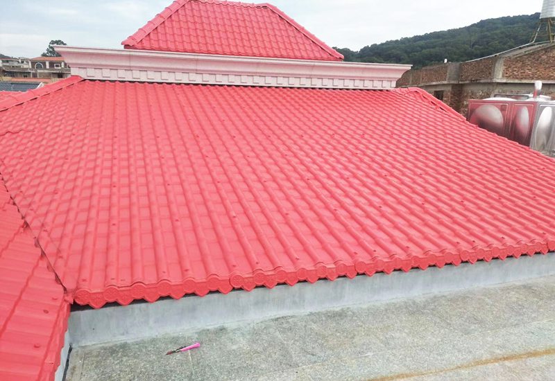 屋顶处理,彩钢瓦和树脂瓦哪个好
